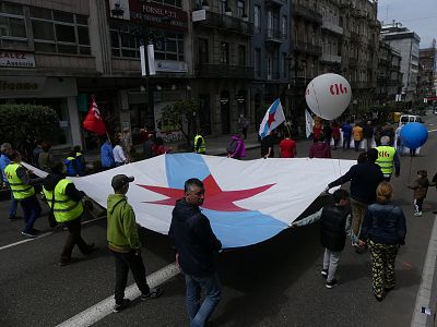 2017-05-01-ManifaPrimeiroMaioVigo23.jpg
